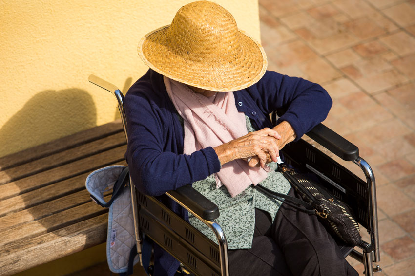 graphedisseny-sesion-fotos-residencia-la-alzina-residentes